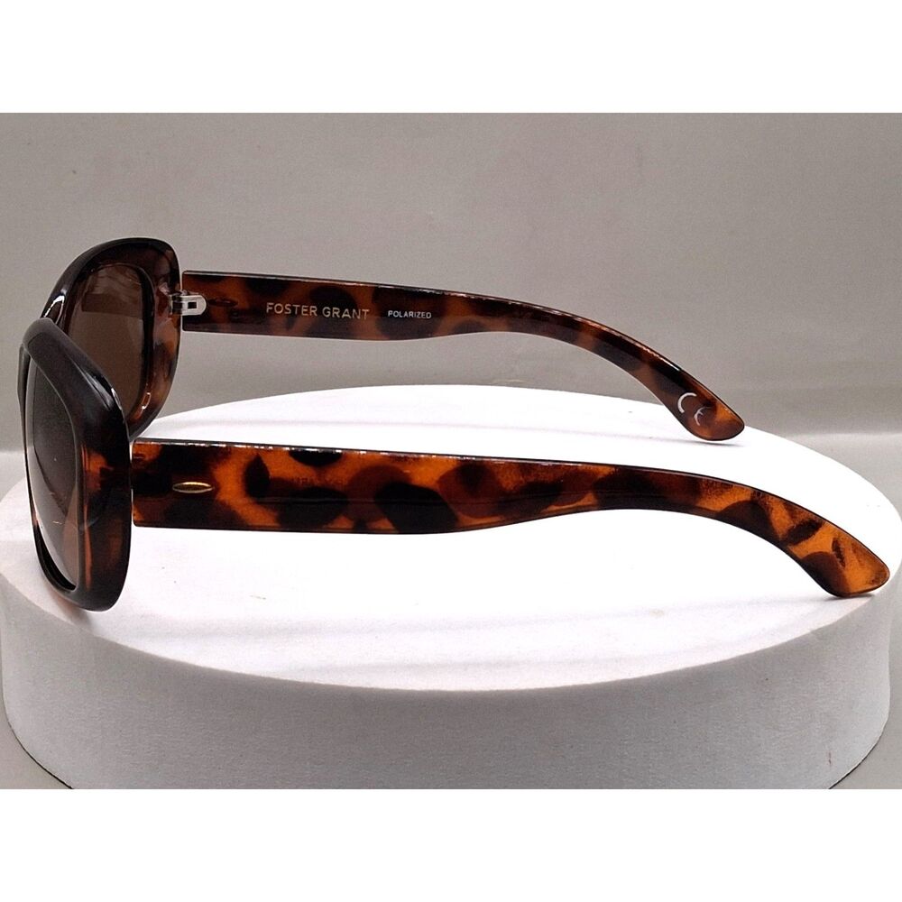 Foster Grant Election Women's Wrap Polarized Amber Brown Sunglasses - Picture 4 of 15